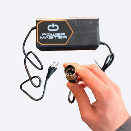 24V 20Ah Engelli Aracı Şarj Cihazı – Güvenli ve Hızlı Şarj